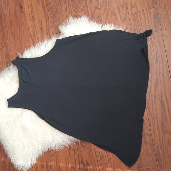 MTV Strappy Front Black Tanktop - Picture 4 of 5